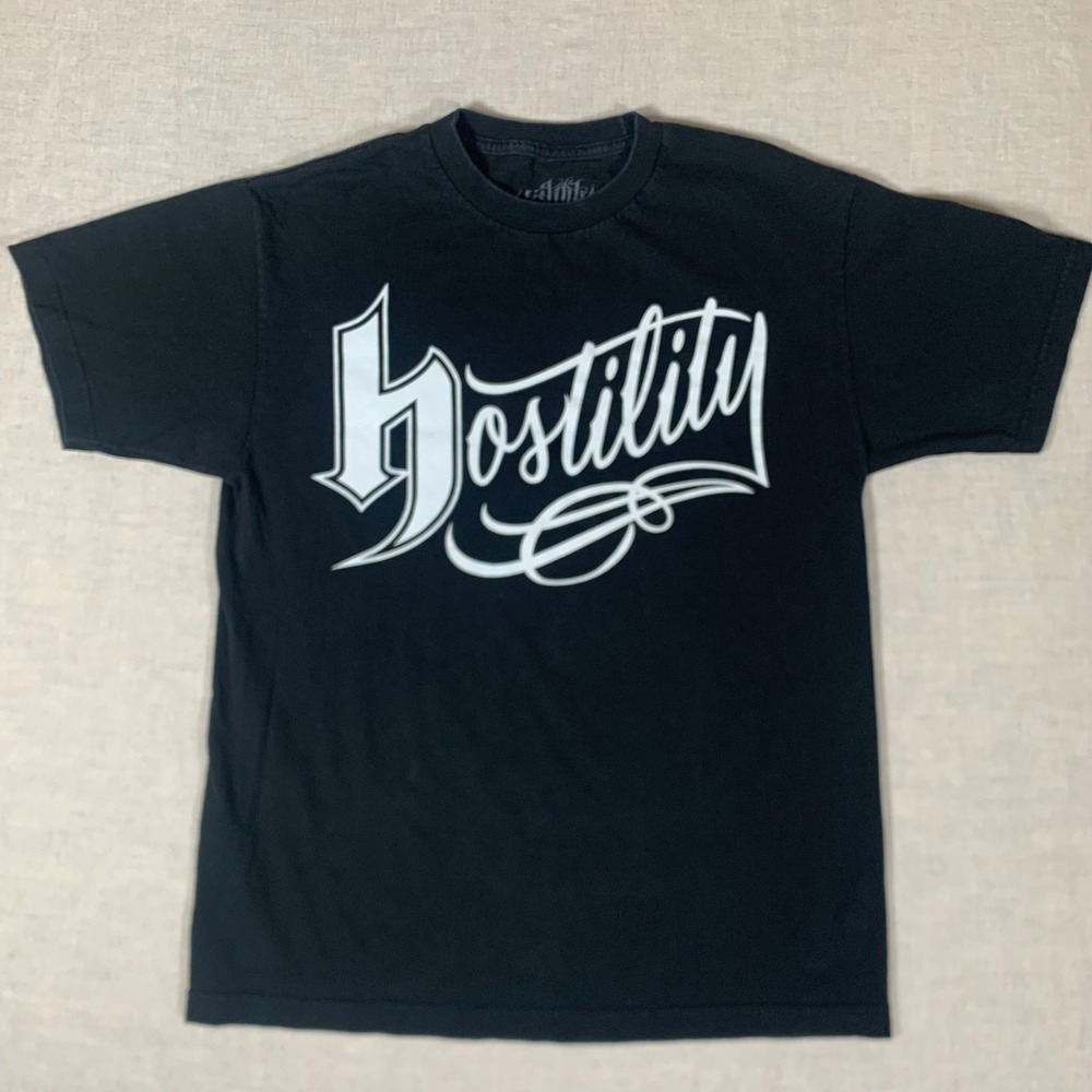 Hostility Graphic T-Shirt Mens Medium Black Excellent Script Logo‎ Streetwear